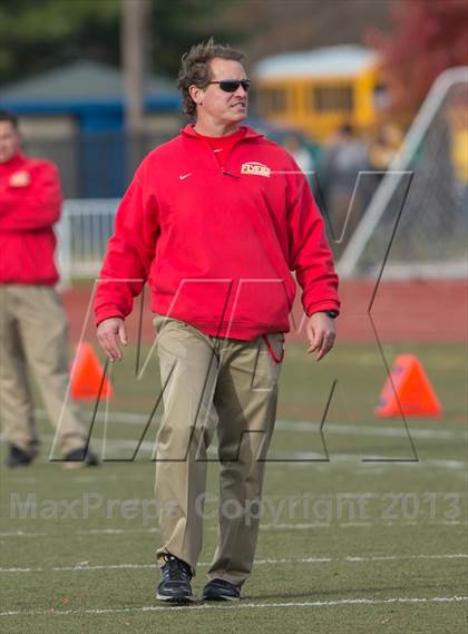 Thumbnail 1 in St. Anthony's vs. Chaminade (CHSFL Class AAA Final) photogallery.