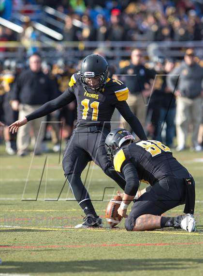 Thumbnail 2 in St. Anthony's vs. Chaminade (CHSFL Class AAA Final) photogallery.