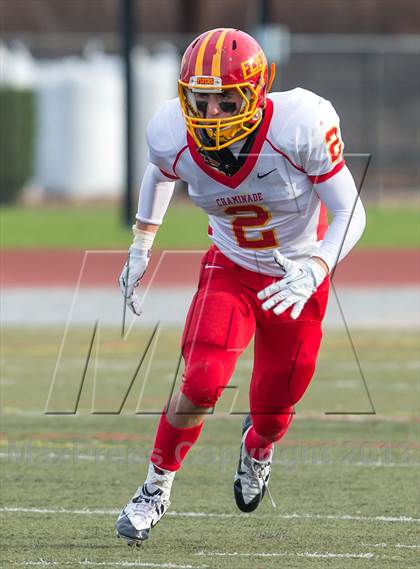 Thumbnail 2 in St. Anthony's vs. Chaminade (CHSFL Class AAA Final) photogallery.