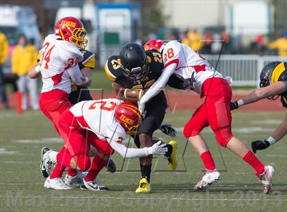 Thumbnail 1 in St. Anthony's vs. Chaminade (CHSFL Class AAA Final) photogallery.