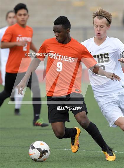 Thumbnail 3 in Orange @ Canyon photogallery.