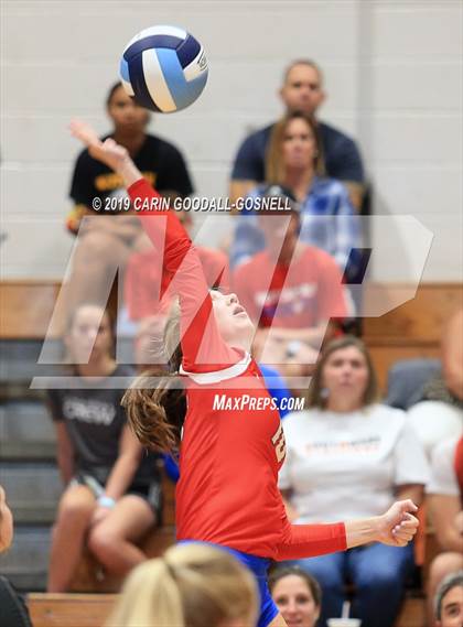 Thumbnail 2 in Southwest Onslow vs West Carteret  (Joseph L. Beasley Spikefest) photogallery.