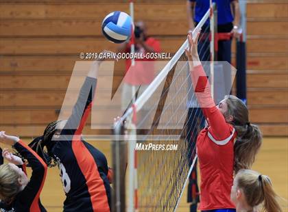 Thumbnail 2 in Southwest Onslow vs West Carteret  (Joseph L. Beasley Spikefest) photogallery.