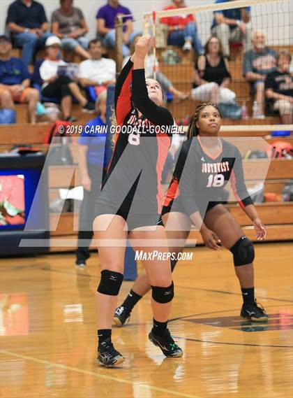 Thumbnail 1 in Southwest Onslow vs West Carteret  (Joseph L. Beasley Spikefest) photogallery.