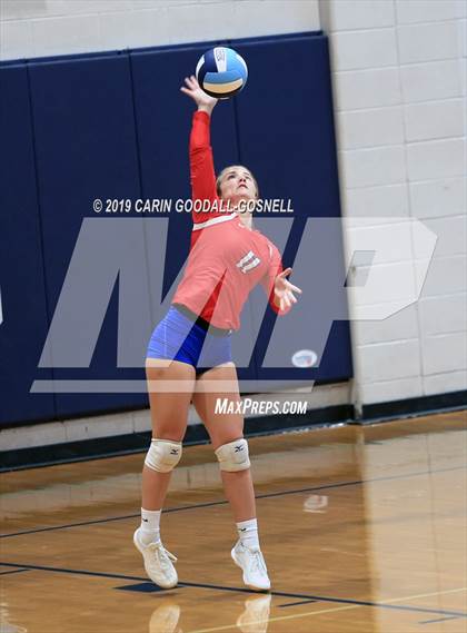 Thumbnail 3 in Southwest Onslow vs West Carteret  (Joseph L. Beasley Spikefest) photogallery.
