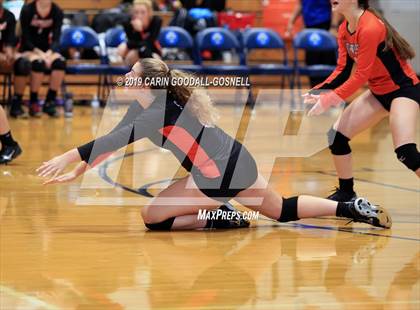 Thumbnail 3 in Southwest Onslow vs West Carteret  (Joseph L. Beasley Spikefest) photogallery.