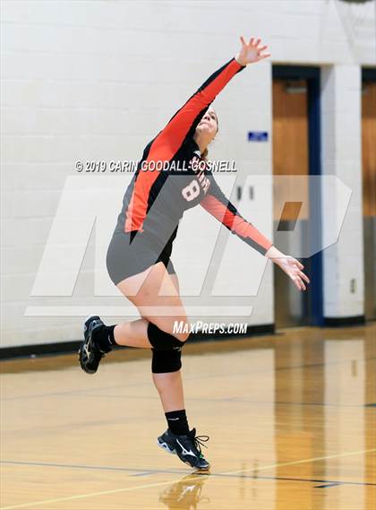 Thumbnail 2 in Southwest Onslow vs West Carteret  (Joseph L. Beasley Spikefest) photogallery.