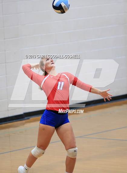 Thumbnail 1 in Southwest Onslow vs West Carteret  (Joseph L. Beasley Spikefest) photogallery.