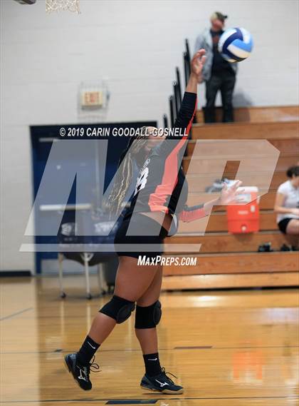 Thumbnail 3 in Southwest Onslow vs West Carteret  (Joseph L. Beasley Spikefest) photogallery.