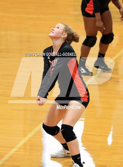 Thumbnail 2 in Southwest Onslow vs West Carteret  (Joseph L. Beasley Spikefest) photogallery.