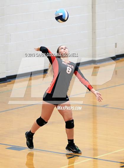 Thumbnail 2 in Southwest Onslow vs West Carteret  (Joseph L. Beasley Spikefest) photogallery.