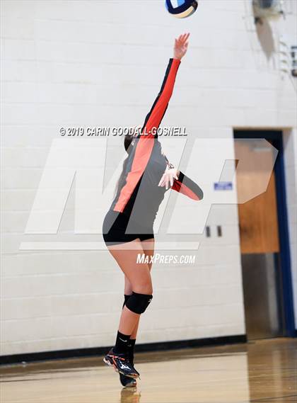 Thumbnail 1 in Southwest Onslow vs West Carteret  (Joseph L. Beasley Spikefest) photogallery.