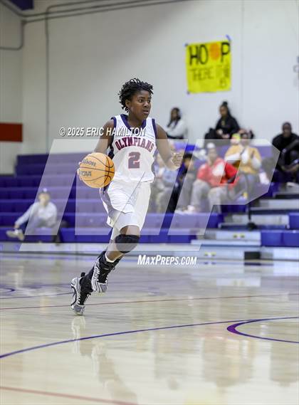 Thumbnail 3 in Beverly Hills vs Leuzinger (CIFSS D6 Quarter Finals) photogallery.