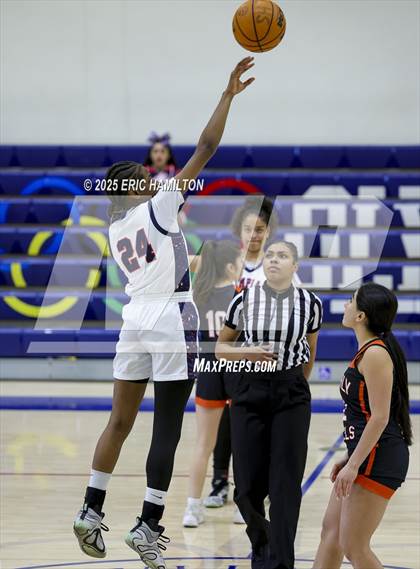 Thumbnail 1 in Beverly Hills vs Leuzinger (CIFSS D6 Quarter Finals) photogallery.