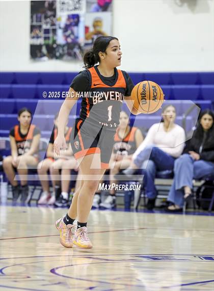 Thumbnail 1 in Beverly Hills vs Leuzinger (CIFSS D6 Quarter Finals) photogallery.