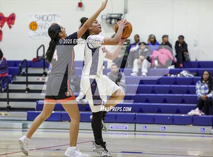 Thumbnail 2 in Beverly Hills vs Leuzinger (CIFSS D6 Quarter Finals) photogallery.