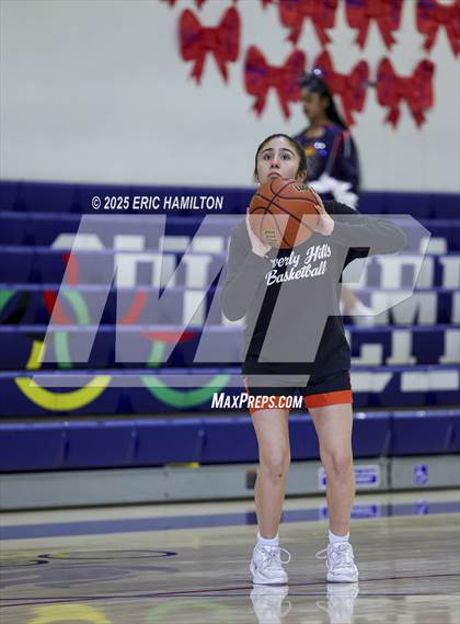 Thumbnail 2 in Beverly Hills vs Leuzinger (CIFSS D6 Quarter Finals) photogallery.
