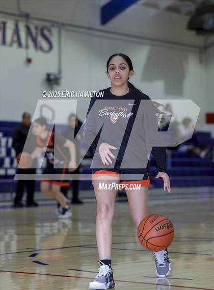 Thumbnail 1 in Beverly Hills vs Leuzinger (CIFSS D6 Quarter Finals) photogallery.
