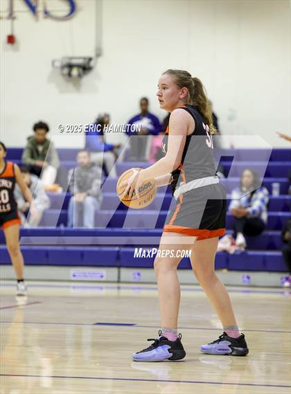 Thumbnail 3 in Beverly Hills vs Leuzinger (CIFSS D6 Quarter Finals) photogallery.
