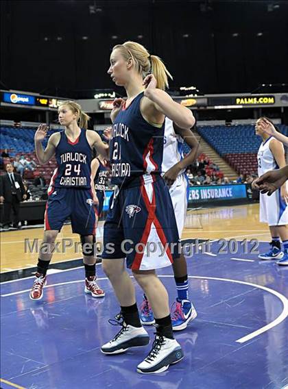 Thumbnail 3 in Turlock Christian @ Brookside Christian (CIF SJS D5 Final) photogallery.