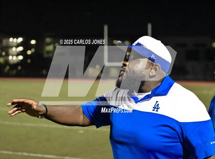 Thumbnail 2 in Los Angeles vs Hawkins (CIF CS Division lll Round 1) photogallery.