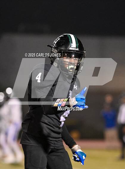 Thumbnail 1 in Los Angeles vs Hawkins (CIF CS Division lll Round 1) photogallery.