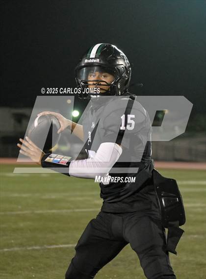 Thumbnail 1 in Los Angeles vs Hawkins (CIF CS Division lll Round 1) photogallery.