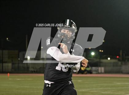 Thumbnail 3 in Los Angeles vs Hawkins (CIF CS Division lll Round 1) photogallery.