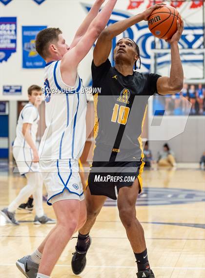 Thumbnail 1 in Avon @ Hamilton Southeastern photogallery.