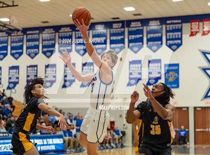 Thumbnail 2 in Avon @ Hamilton Southeastern photogallery.