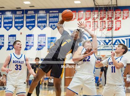 Thumbnail 3 in Avon @ Hamilton Southeastern photogallery.