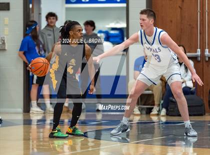 Thumbnail 3 in Avon @ Hamilton Southeastern photogallery.