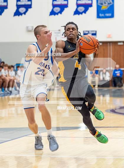 Thumbnail 3 in Avon @ Hamilton Southeastern photogallery.