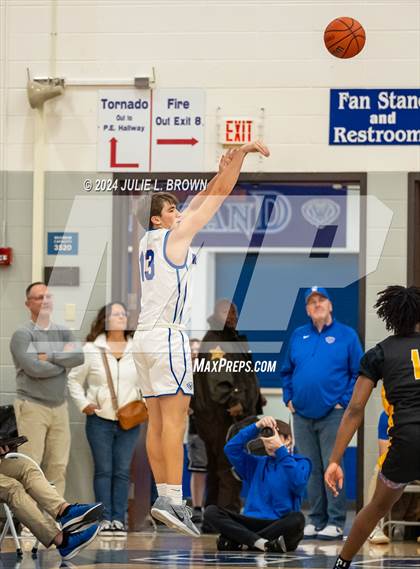 Thumbnail 1 in Avon @ Hamilton Southeastern photogallery.