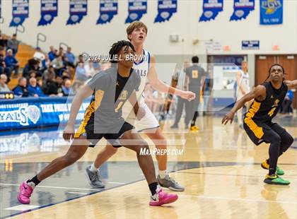 Thumbnail 1 in Avon @ Hamilton Southeastern photogallery.