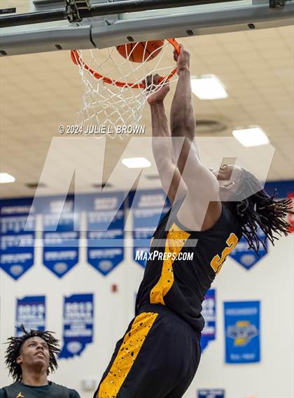 Thumbnail 1 in Avon @ Hamilton Southeastern photogallery.