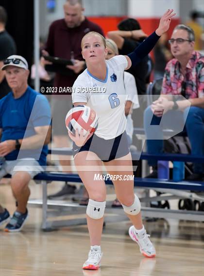 Thumbnail 1 in Mayfield vs. Twin Falls (Nike Tournament of Champions) photogallery.