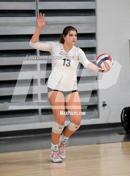 Thumbnail 2 in Mayfield vs. Twin Falls (Nike Tournament of Champions) photogallery.
