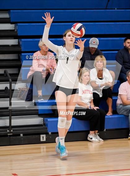Thumbnail 2 in Mayfield vs. Twin Falls (Nike Tournament of Champions) photogallery.