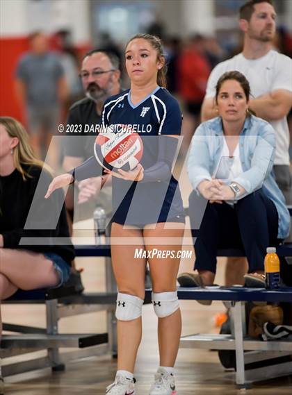 Thumbnail 2 in Mayfield vs. Twin Falls (Nike Tournament of Champions) photogallery.