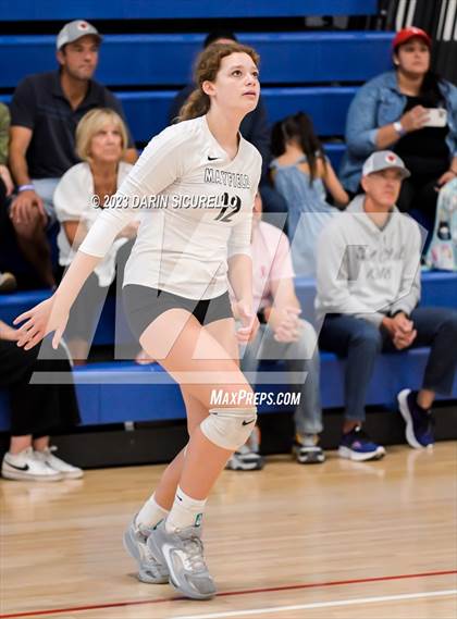 Thumbnail 3 in Mayfield vs. Twin Falls (Nike Tournament of Champions) photogallery.
