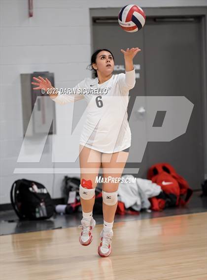 Thumbnail 2 in Mayfield vs. Twin Falls (Nike Tournament of Champions) photogallery.