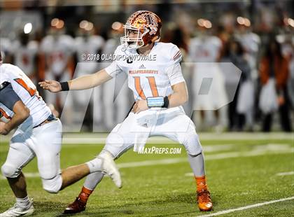 Thumbnail 1 in Kemp vs. Lone Oak (UIL 3A Bi-District Playoff) photogallery.
