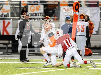 Thumbnail 2 in Kemp vs. Lone Oak (UIL 3A Bi-District Playoff) photogallery.