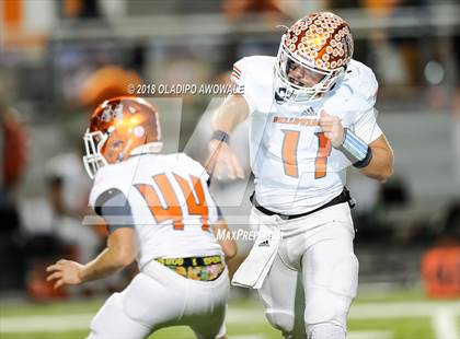 Thumbnail 3 in Kemp vs. Lone Oak (UIL 3A Bi-District Playoff) photogallery.