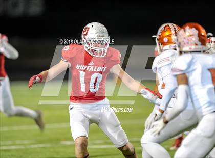 Thumbnail 3 in Kemp vs. Lone Oak (UIL 3A Bi-District Playoff) photogallery.