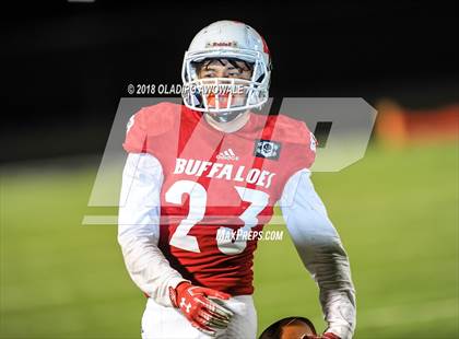 Thumbnail 1 in Kemp vs. Lone Oak (UIL 3A Bi-District Playoff) photogallery.