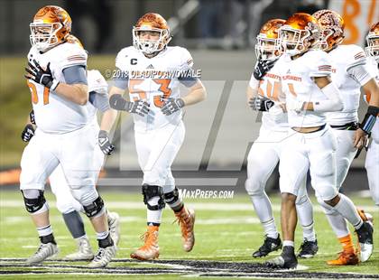 Thumbnail 1 in Kemp vs. Lone Oak (UIL 3A Bi-District Playoff) photogallery.
