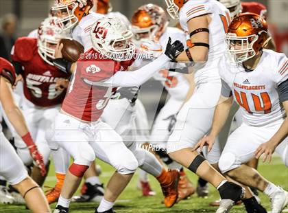 Thumbnail 2 in Kemp vs. Lone Oak (UIL 3A Bi-District Playoff) photogallery.