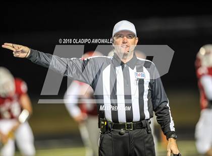 Thumbnail 1 in Kemp vs. Lone Oak (UIL 3A Bi-District Playoff) photogallery.
